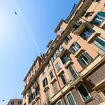 Roma Metrob Apartment